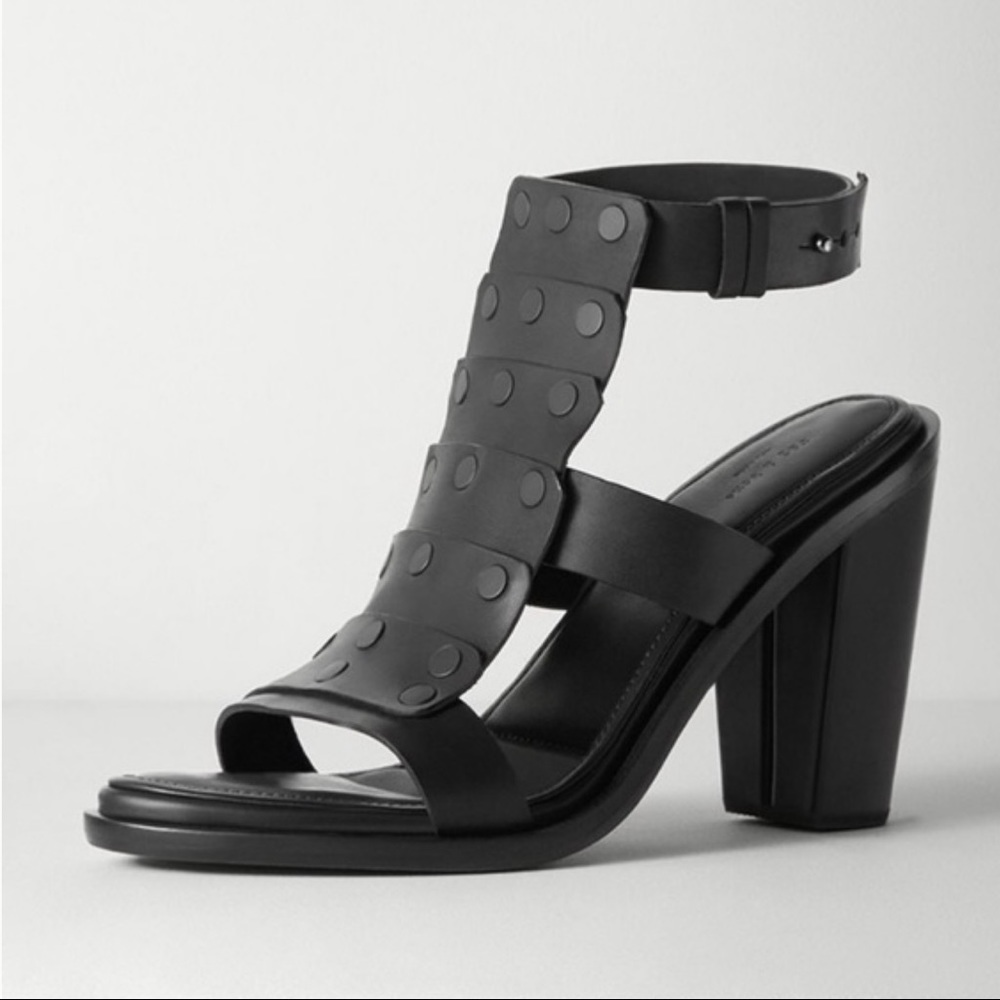 Rag & Bone Deane Studded Leather T-Strap Sandal Black Size 7.5